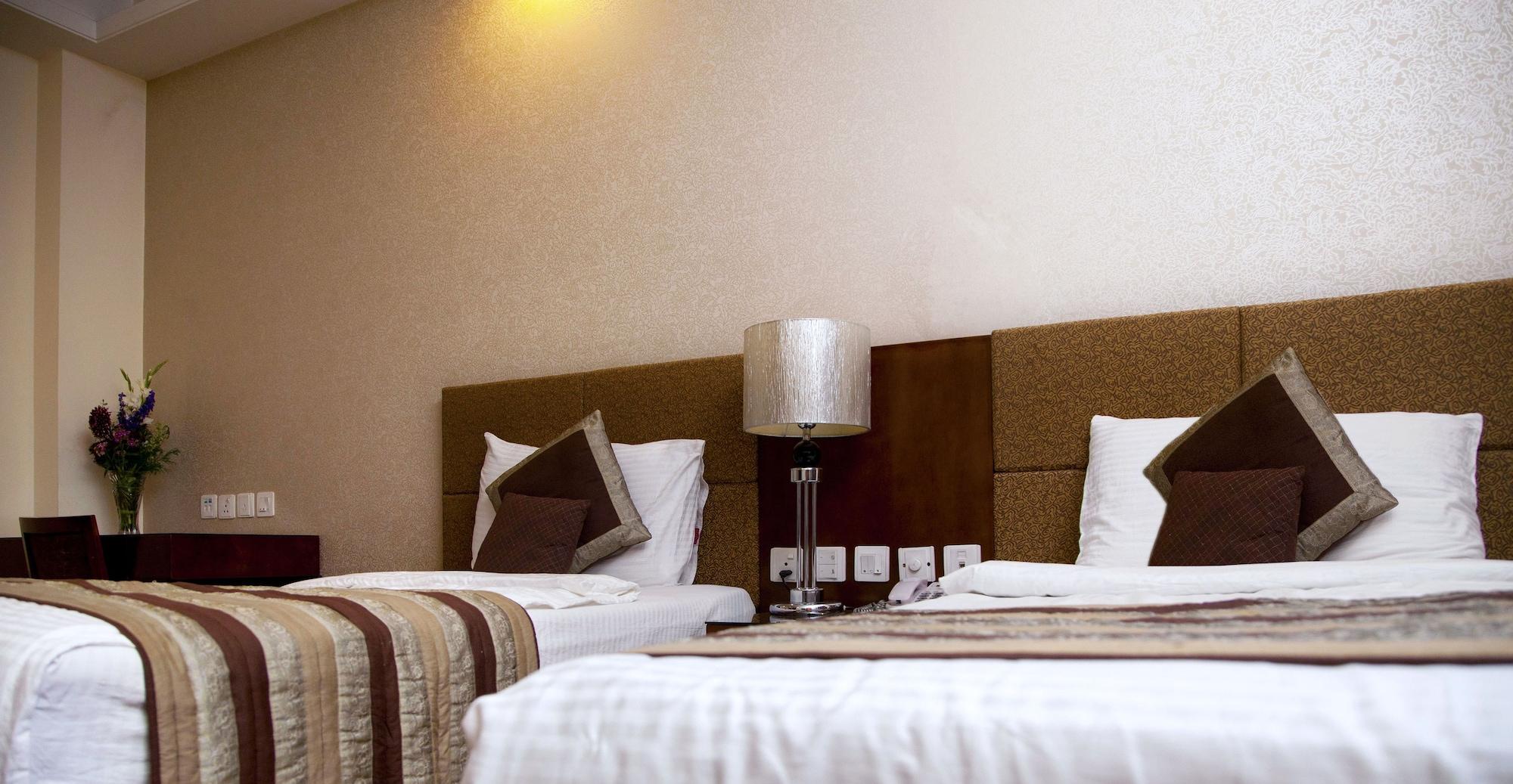 Alpina Hotels&Suites Nové Dillí Exteriér fotografie