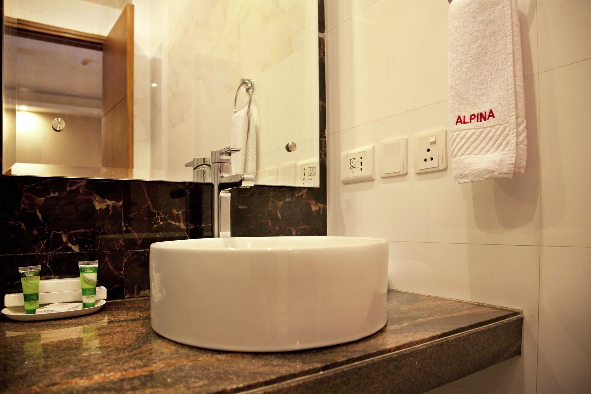 Alpina Hotels&Suites Nové Dillí Exteriér fotografie