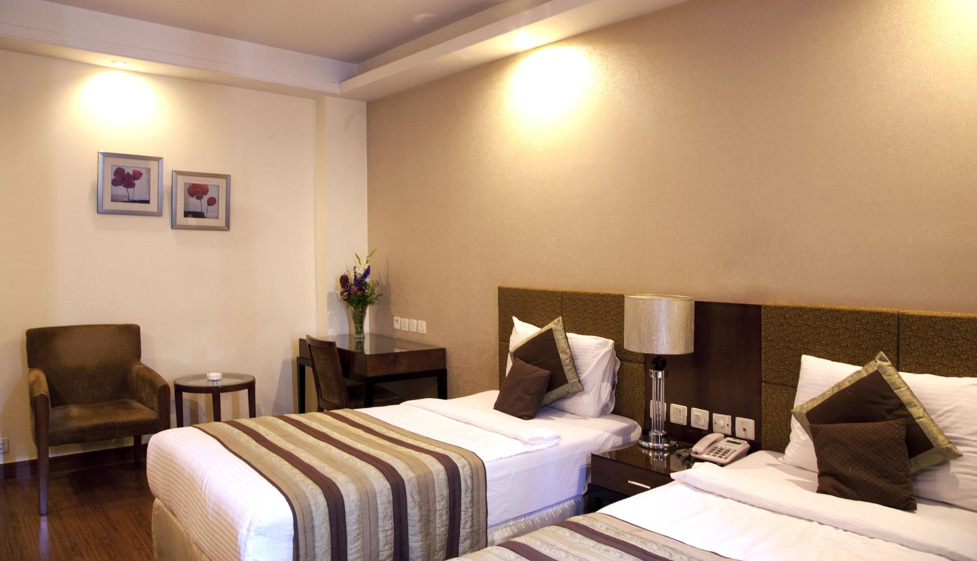 Alpina Hotels&Suites Nové Dillí Exteriér fotografie